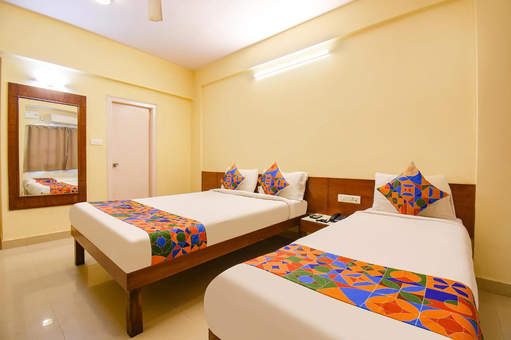 Fabhotel Prime Yash Residency - Nr Lonavala Railway Station מראה חיצוני תמונה