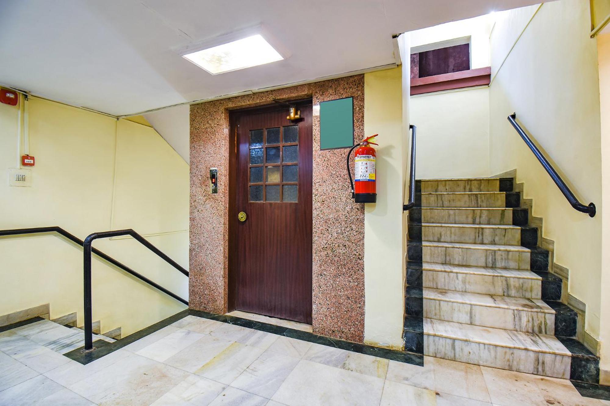 Fabhotel Prime Yash Residency - Nr Lonavala Railway Station מראה חיצוני תמונה