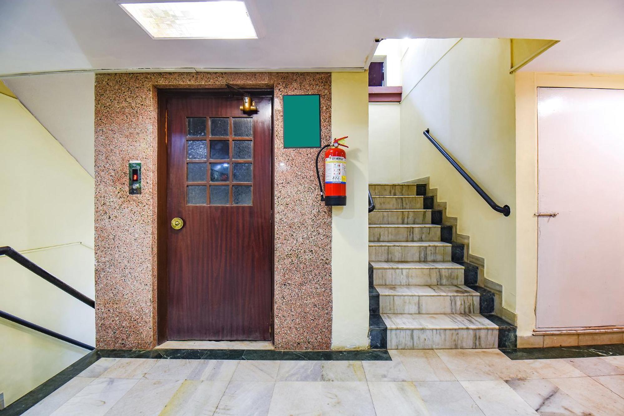 Fabhotel Prime Yash Residency - Nr Lonavala Railway Station מראה חיצוני תמונה